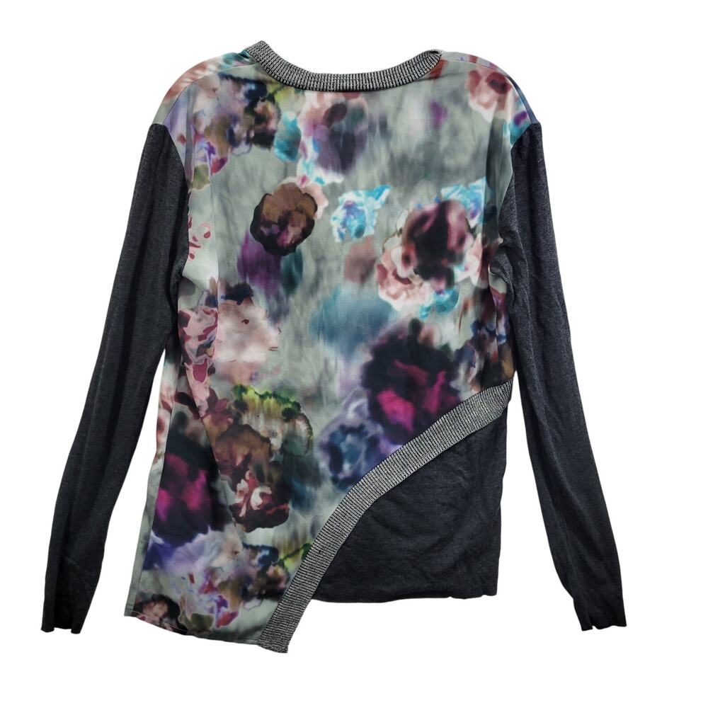 Zara Geometric Print Gray Asymmetry Hem Blouse Size M 61525-1142 - Picture 4 of 6